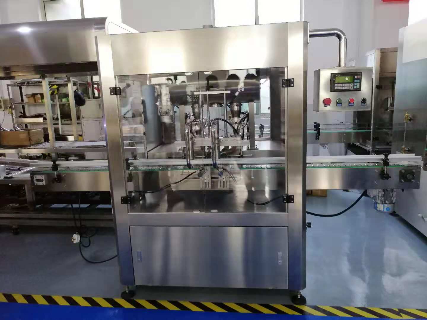 大豆油食用油灌裝機(jī)如何選購(gòu)？東泰教您幾招