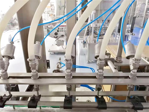 食用油灌裝機保養(yǎng)的小絕招，請謹記